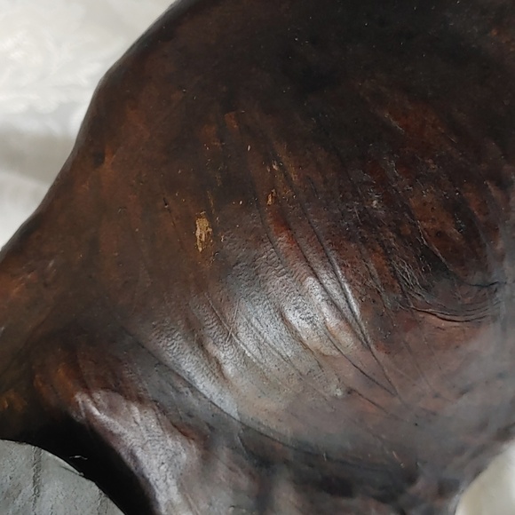 Two Elephant Figures - Picture 14 of 14